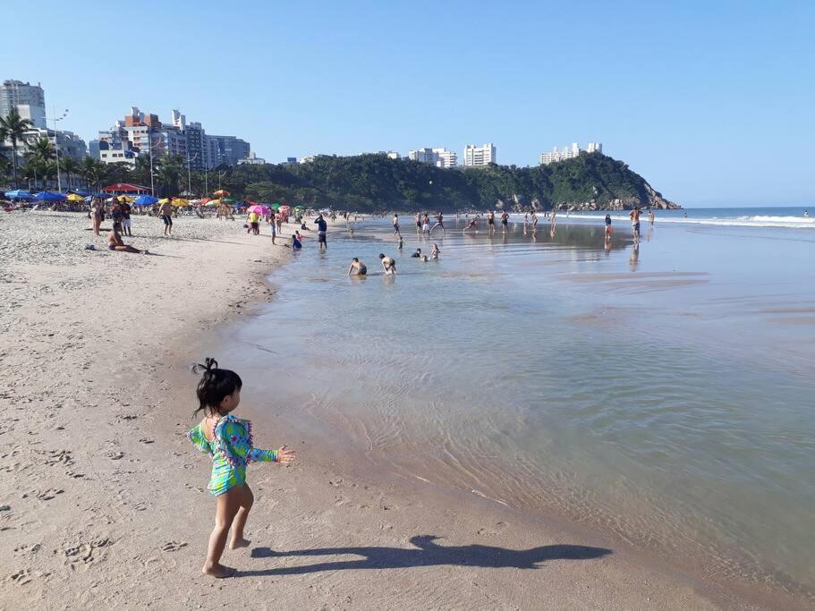 Apartment Pe Na Areia Do Tombo Guaruja
